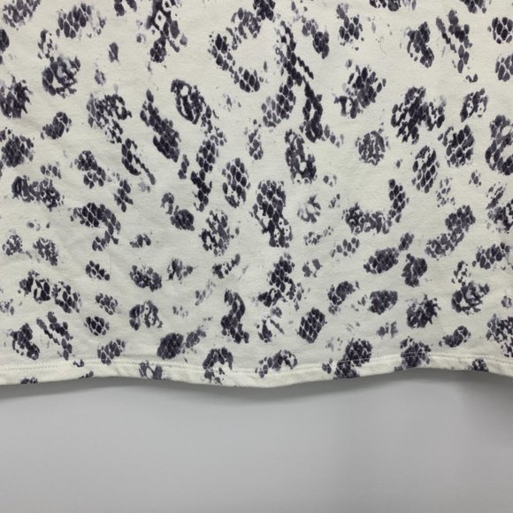 Vince Camuto Top Ivory Gray Snake Print Elbow Sleeve French Terry NWT - Picture 10 of 10